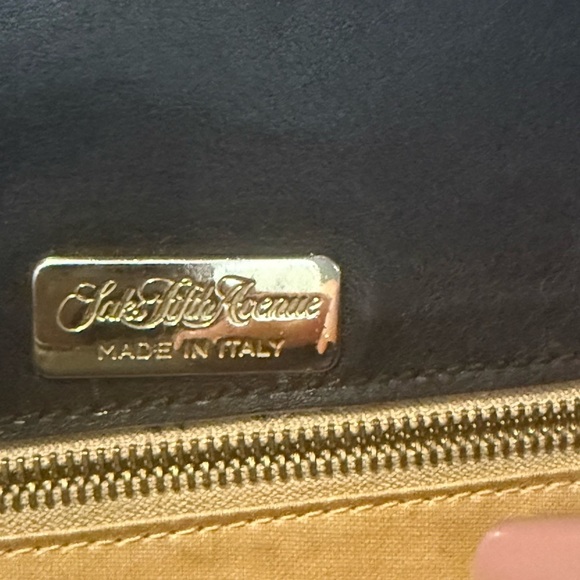 Vintage Saks Fifth Avenue Made in Italy Black Leather Envelope Clutch - Picture 6 of 10